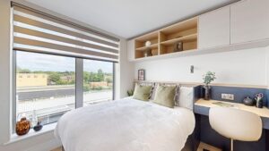 studio flat to rent on The Mall