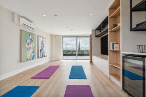 studio flat to rent on The Mall