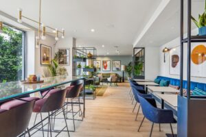 studio flat to rent on The Mall