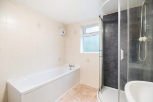 flat to rent in Headingley