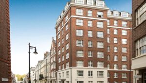 flat to rent in Mayfair