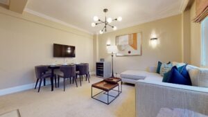 flat to rent in Mayfair